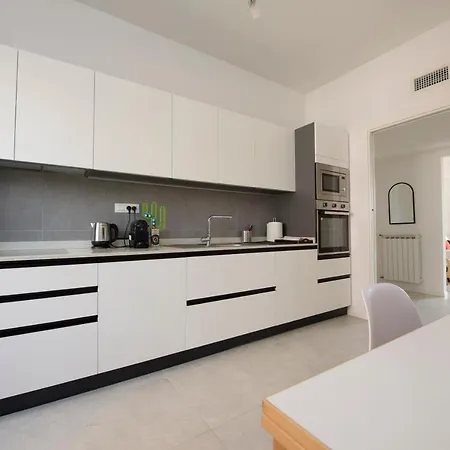 220 - Casa Giulia, 3 Da Letto, 10 Minuti Dal Mare A Piedi Sestri Levante