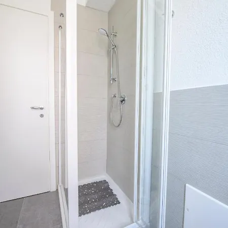 220 - Casa Giulia, 3 Da Letto, 10 Minuti Dal Mare A Piedi Sestri Levante