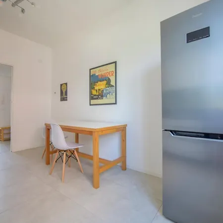 220 - Casa Giulia, 3 Da Letto, 10 Minuti Dal Mare A Piedi Appartement