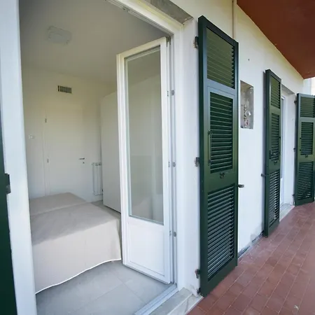 220 - Casa Giulia, 3 Da Letto, 10 Minuti Dal Mare A Piedi *