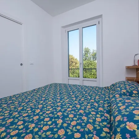 220 - Casa Giulia, 3 Da Letto, 10 Minuti Dal Mare A Piedi Sestri Levante
