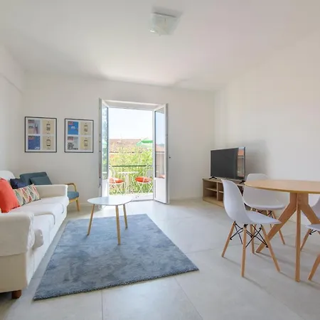 220 - Casa Giulia, 3 Da Letto, 10 Minuti Dal Mare A Piedi